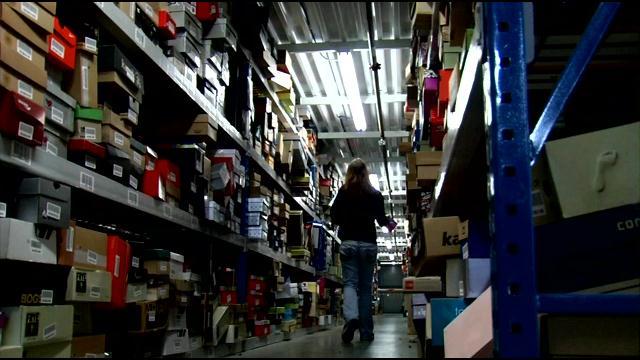 AmazonZappos operation in Bullitt County looking for temporary - WDRB ...