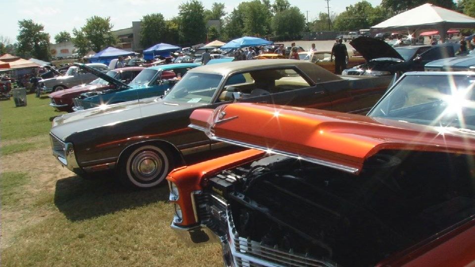Classic car show held at Louisville Zoo WDRB 41 Classic car show held at Louisville Zoo WDRB 41