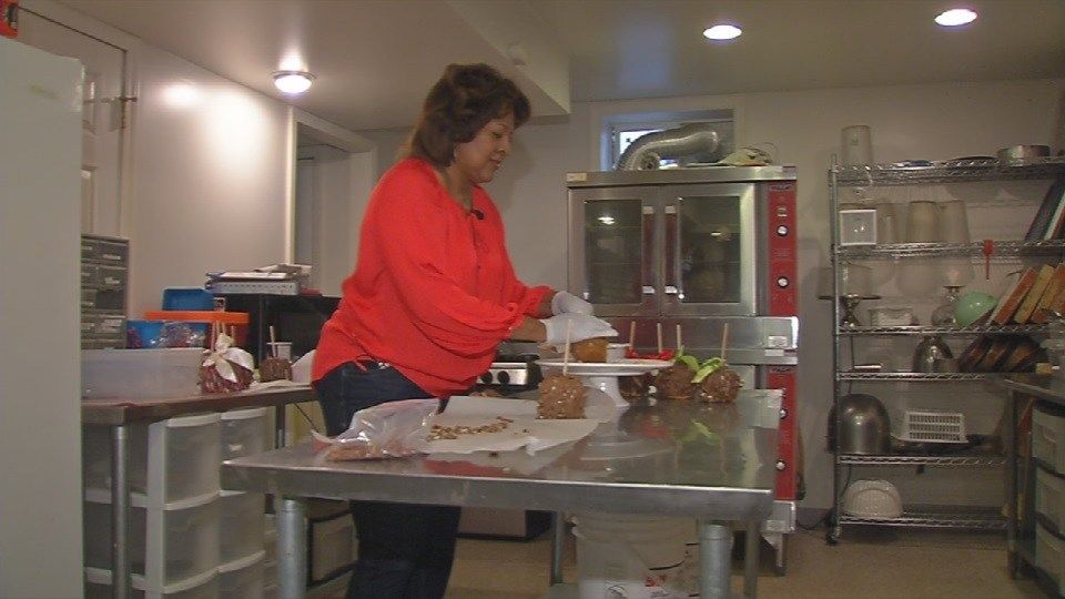 Louisville entrepreneur shipping apples nationwide for season - WDRB