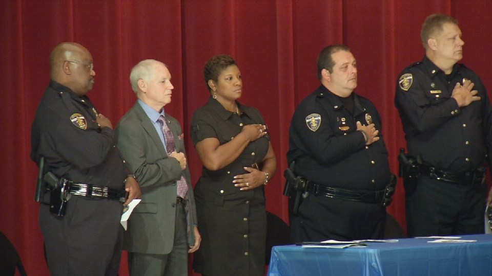 Metro Corrections Welcomes 27 New Officers - WDRB 41 Louisville News