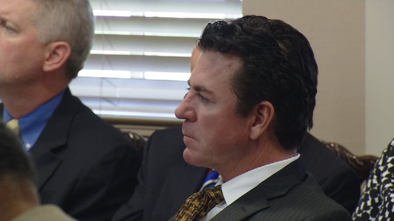 John Schnatter Resigns University Of Louisville Athletics Board Wdrb 41 Louisville News