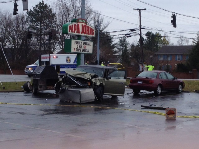 Fatal threecar crash on Beckley Station Road WDRB 41 Louisville News