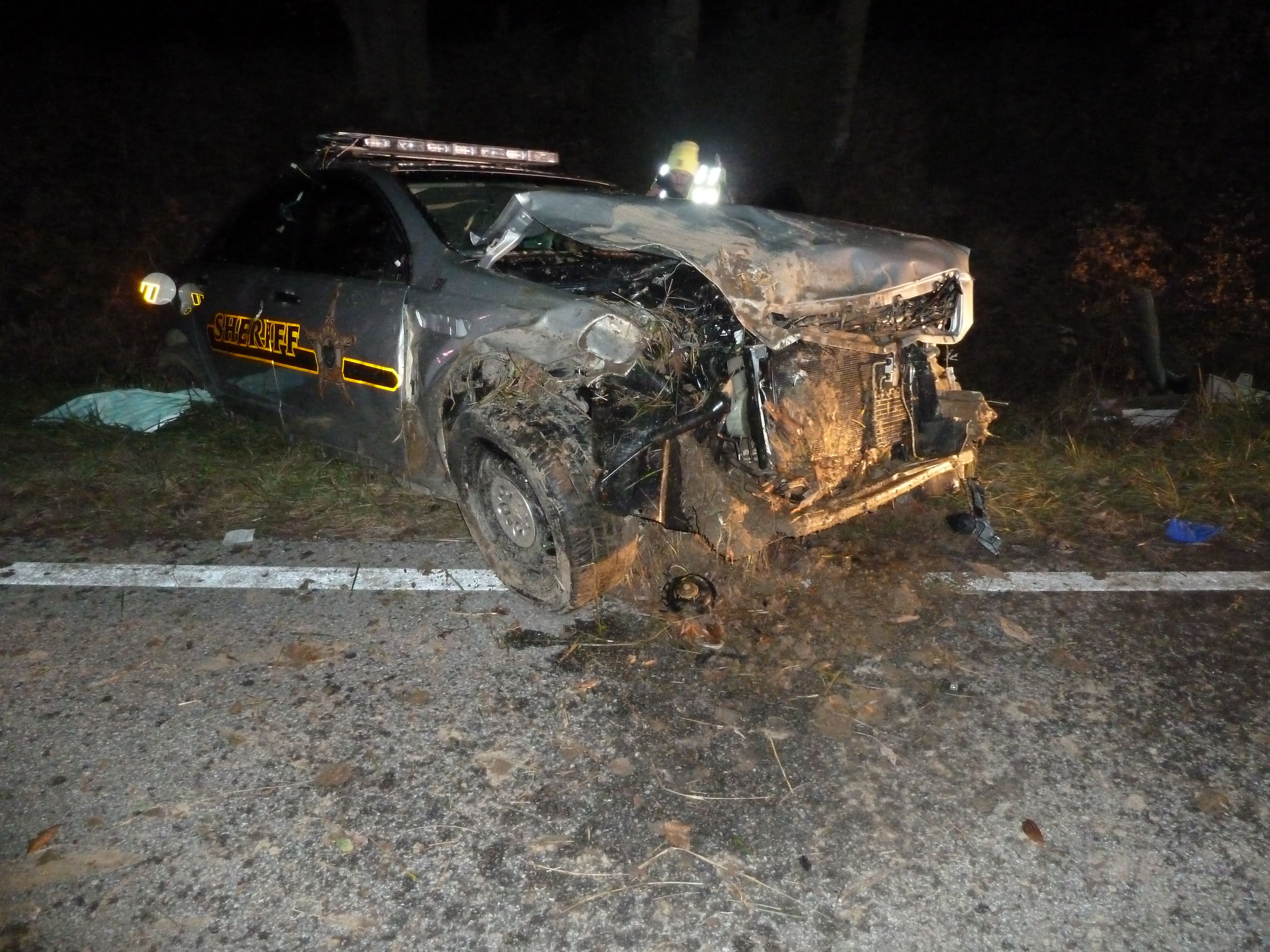 Jackson Co. Sheriff�s deputy injured in car accident