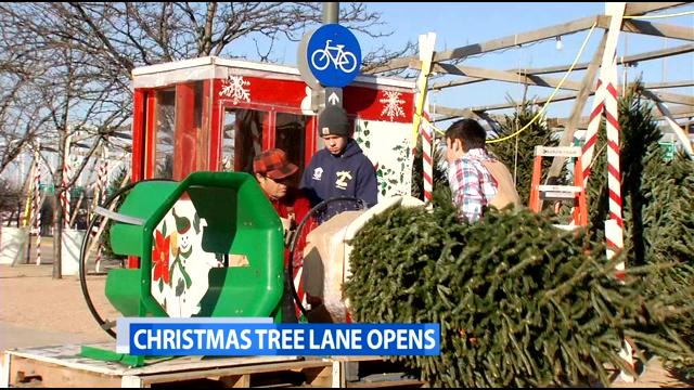 "Christmas Tree Lane" opens in downtown Louisville WDRB 41 Louisville