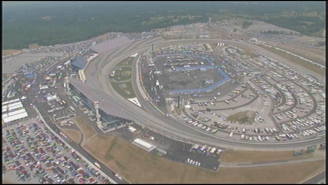 Kentucky Speedway Adding Surface Layer To Track Wdrb 41 Louisville News