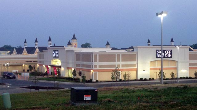 Simpsonville outlet mall plans expansion after only six months in business - WDRB 41 Louisville News