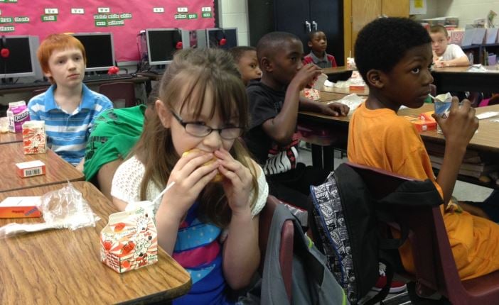 81,000 Students Of All Incomes Now Eligible To Receive Free Meals In ...