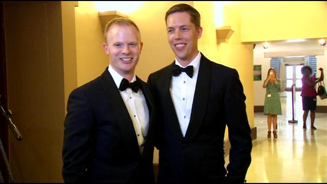 Same Sex Couples Line Up To Get Marriage Licenses In