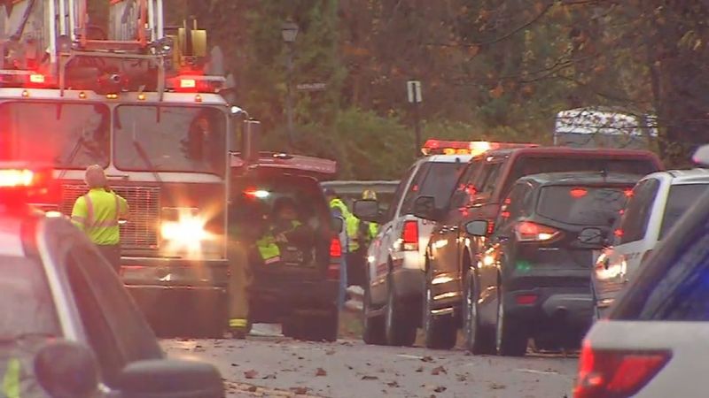 Highway 42 reopens following fatal semi crash in Prospect - WDRB 41