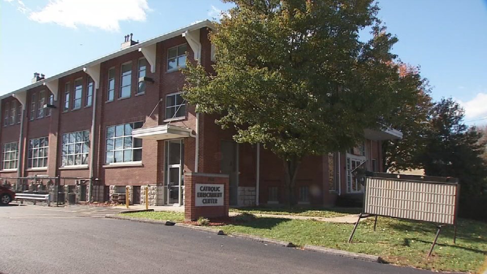 West Louisville Community Ministries re-opens after 2-month closure - WDRB 41 Louisville News