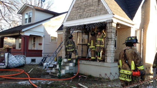 No injuries reported after house fire in Shawnee neighborhood - WDRB 41 Louisville News