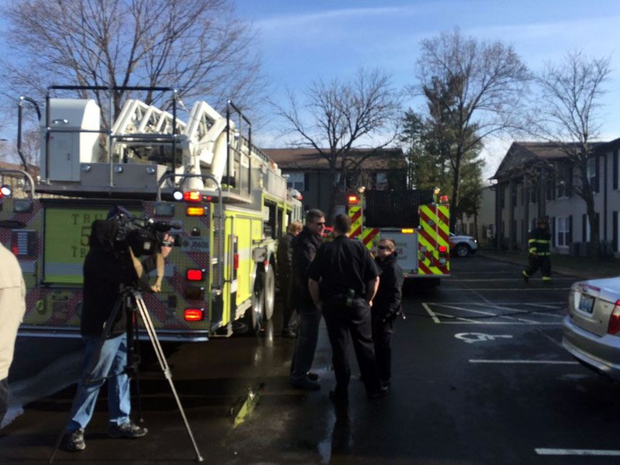 OFFICIALS Fire breaks out after stove left on at Louisville apartment complex WDRB 41