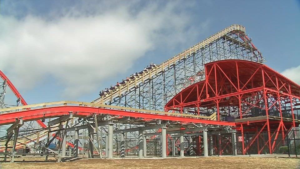 Kentucky Kingdom's newest roller coaster is the first of its kind