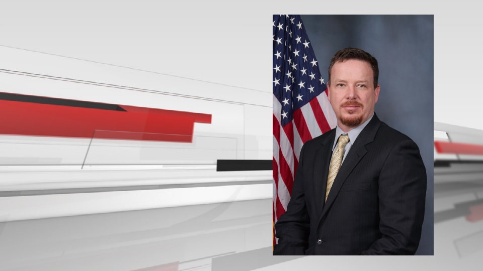 Former lmpd detective pleads guilty to stealing 74 000 from ups