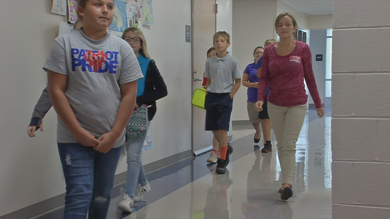 Helping children make friends at school - WDRB 41 Louisville News