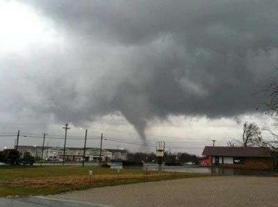 Slideshow tornado strikes hodgenville ky wdrb 41 louisville news