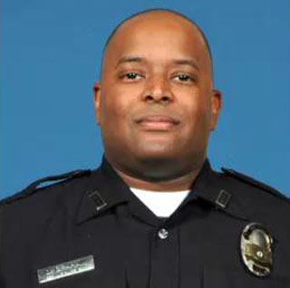 Officer accused of police brutality has commendations, reprimands ...