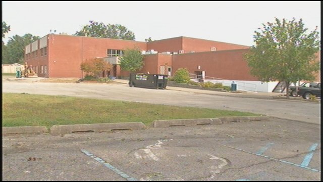 Pine View Elementary school transforms into youth shelter - WDRB 41 ...