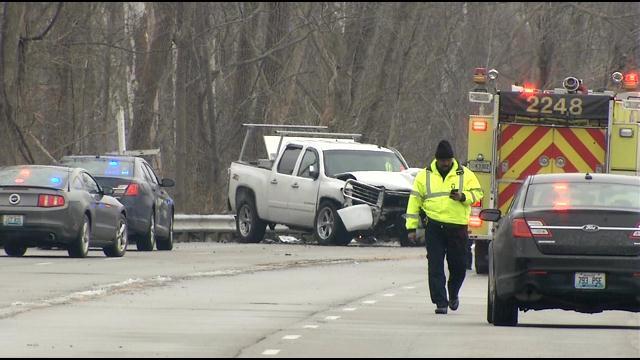 Update: One person dies following 3-car crash on Dixie Highway - WDRB ...